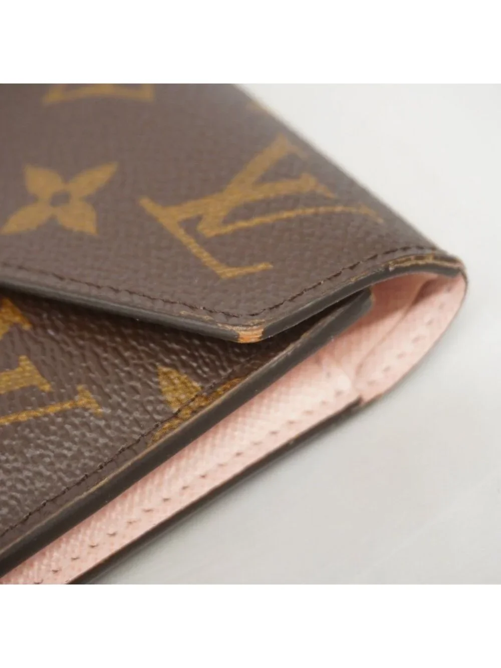 Louis Vuitton Trifold Wallet Monogram Portefeuille Victorine Rosevalerine